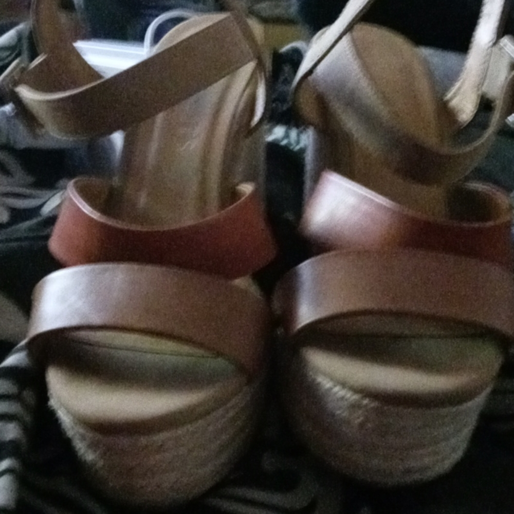 Wedges - Picture 2 of 3